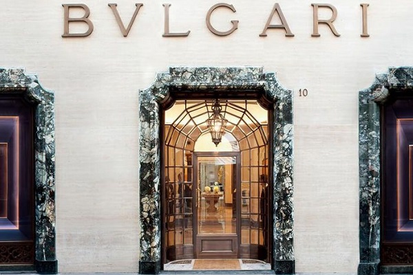 Bulgari on X: Register for the INSIDE LVMH Certificate and learn about the  world of luxury and the LVMH ecosystem. Visit  now  for the chance to develop your skills with a